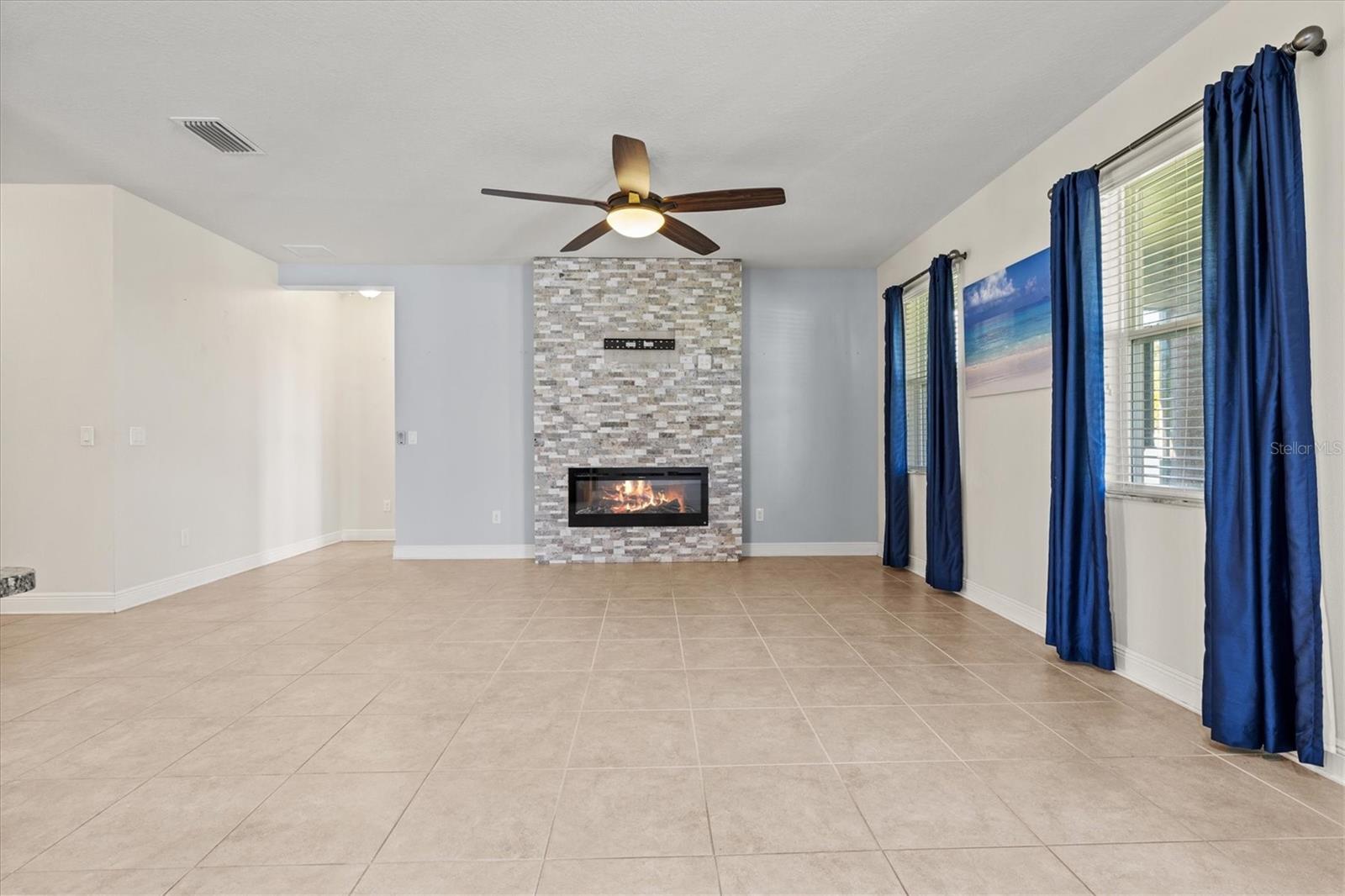 Image 18 of 80 For 7923 111th Terrace E