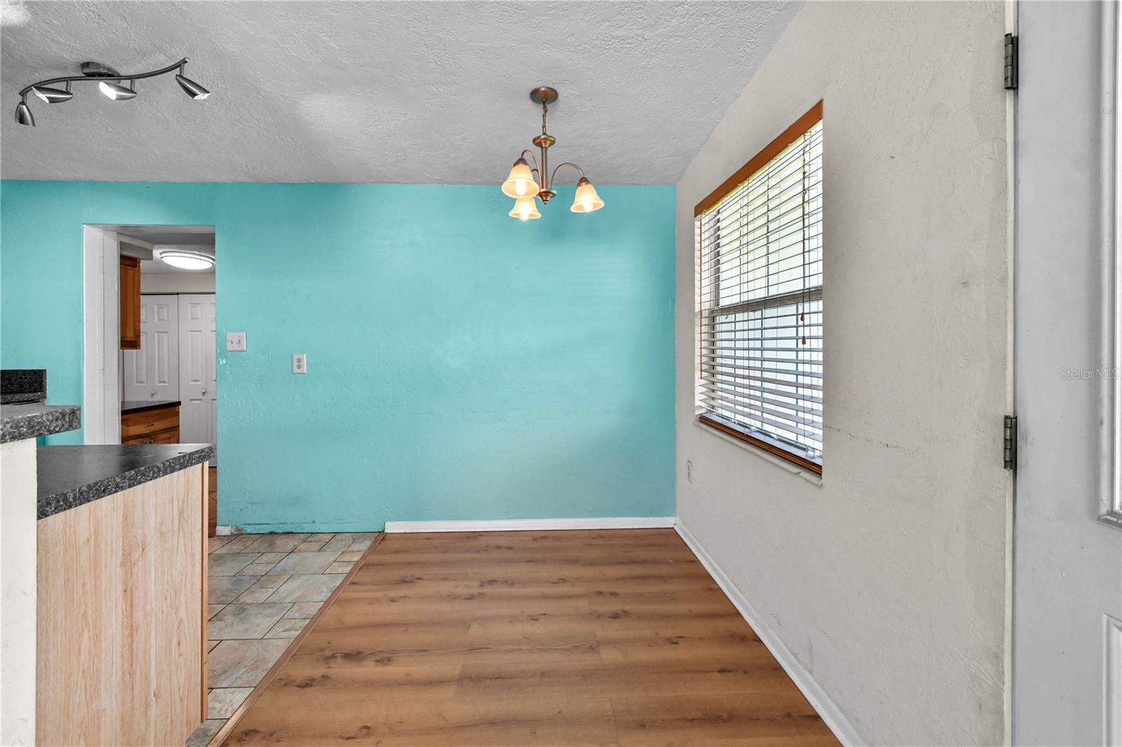 Image 20 of 61 For 1206 8th Street W