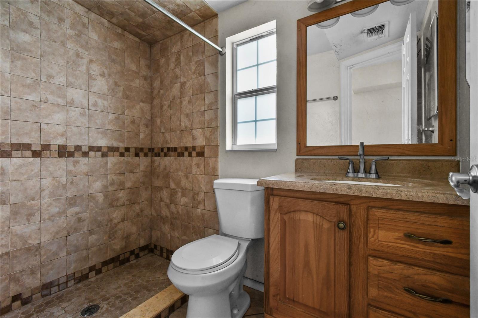Image 27 of 61 For 1206 8th Street W