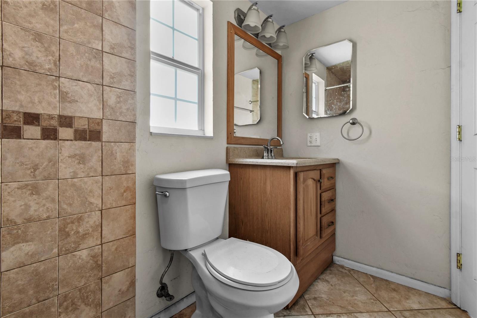 Image 29 of 61 For 1206 8th Street W