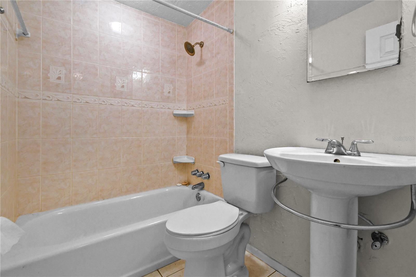 Image 37 of 61 For 1206 8th Street W