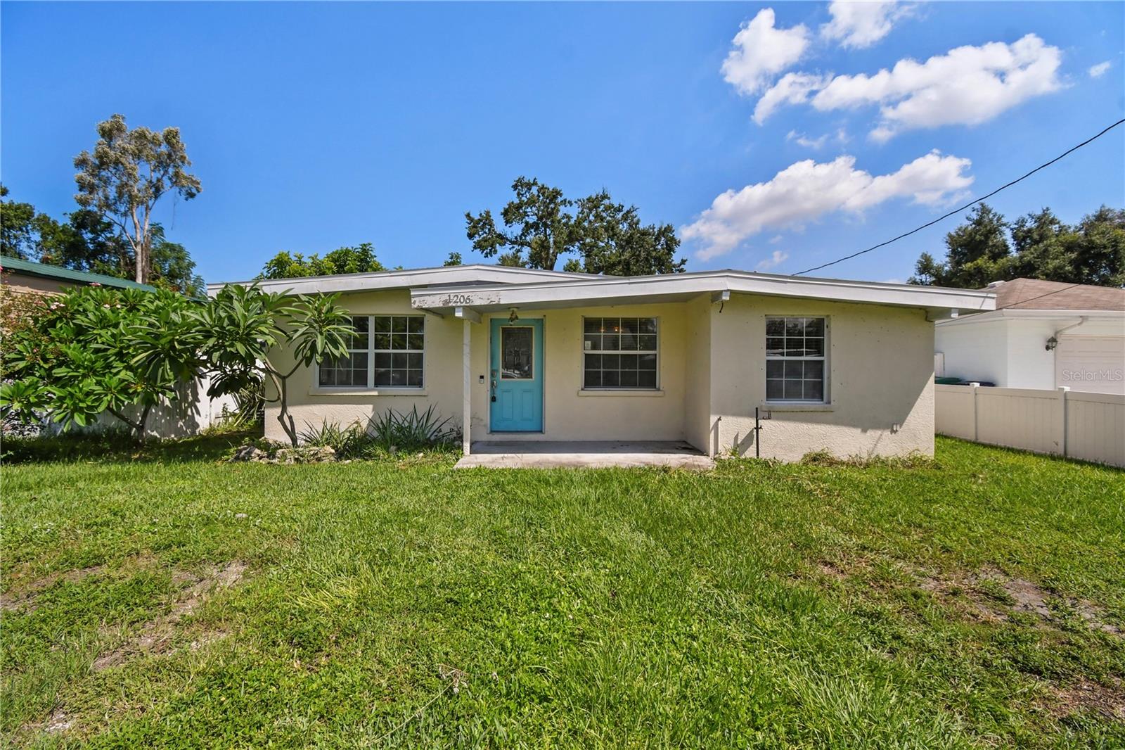Image 7 of 61 For 1206 8th Street W