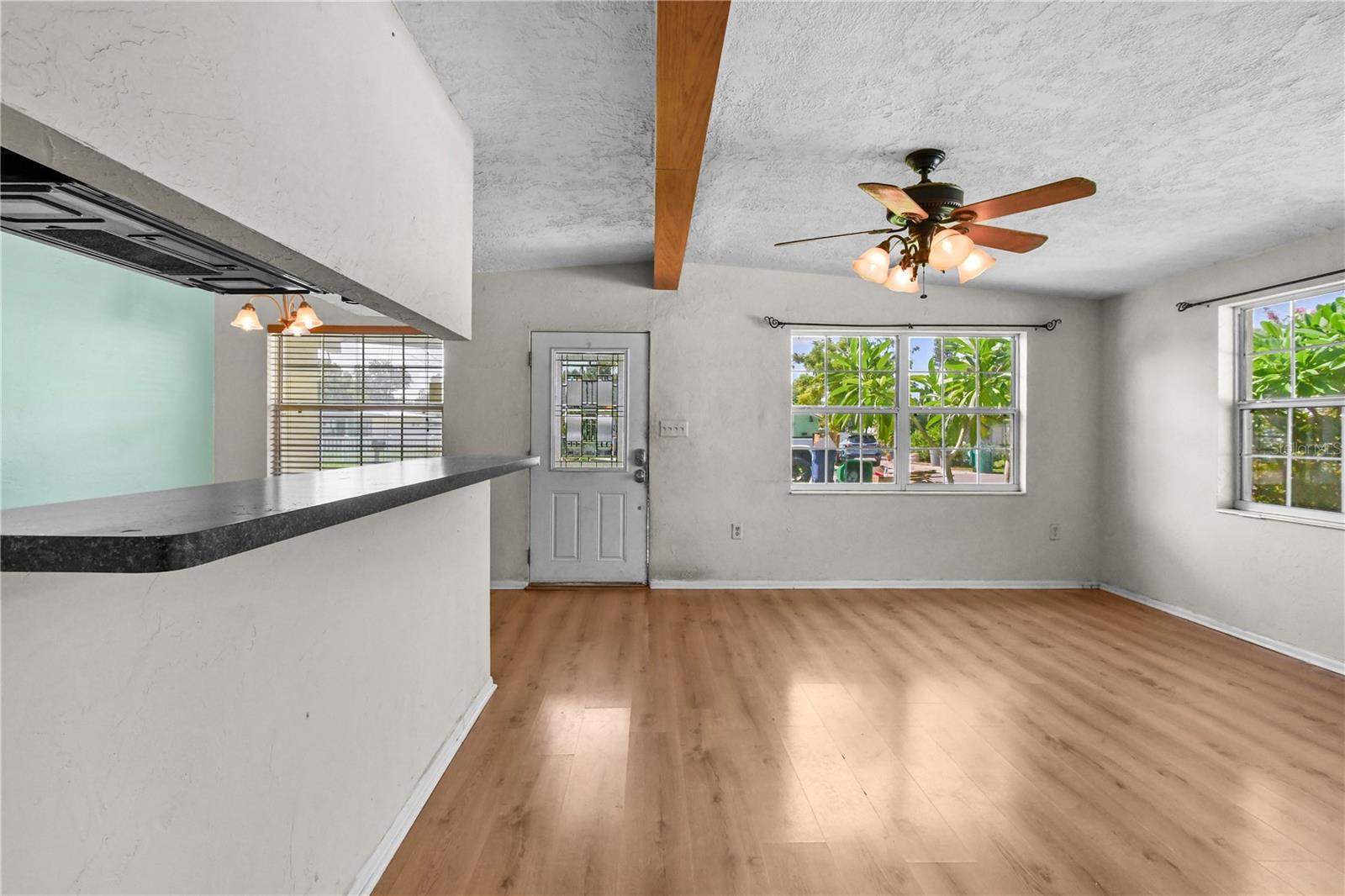 Image 8 of 61 For 1206 8th Street W