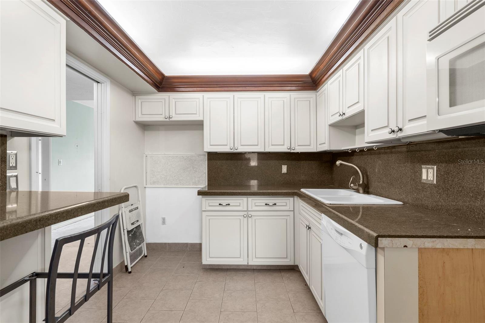 Image 13 of 23 For 7461 Country Club Drive N 310