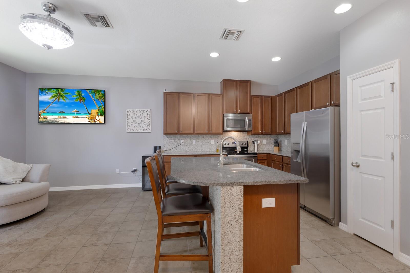 Image 11 of 28 For 4084 71st Avenue N