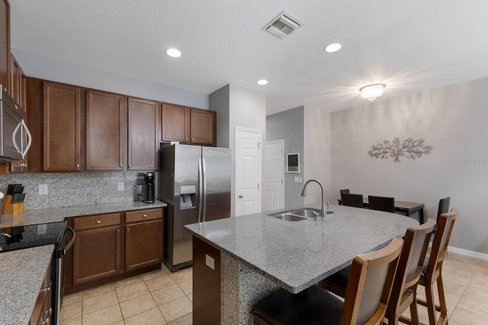 Image 8 of 28 For 4084 71st Avenue N
