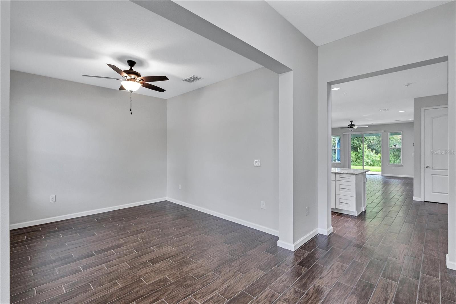 Image 3 of 55 For 5221 Horizon Cove