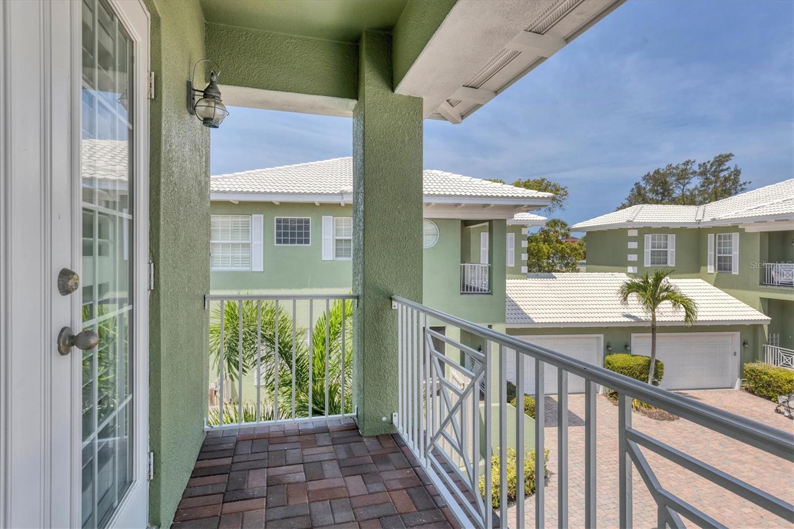Image 32 of 77 For 357 Tierra Mar Lane 5