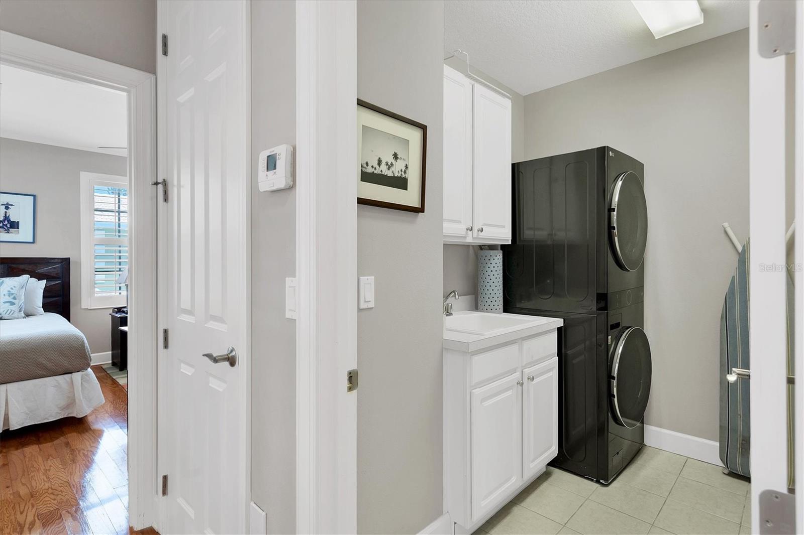 Image 37 of 77 For 357 Tierra Mar Lane 5