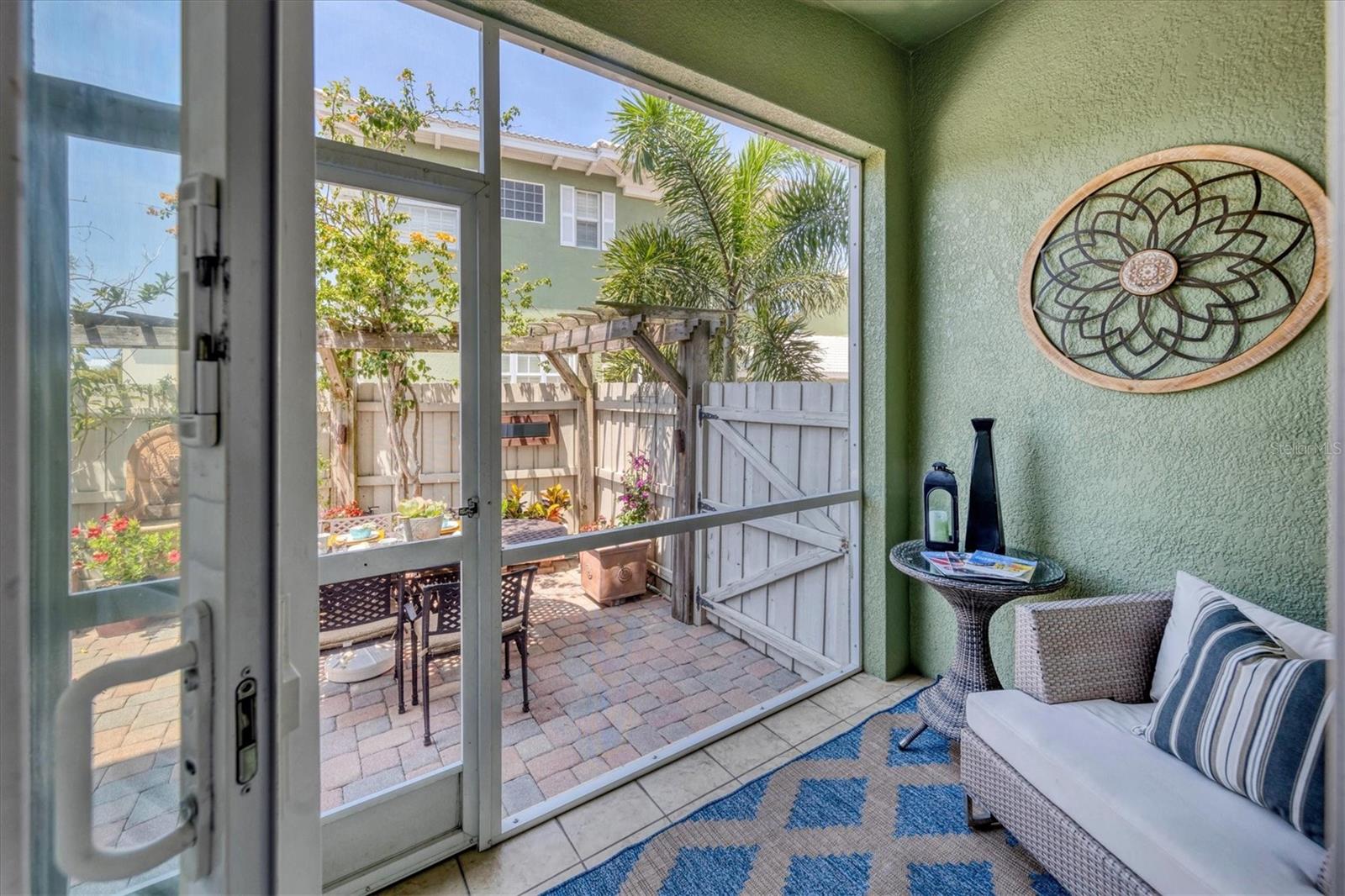 Image 43 of 77 For 357 Tierra Mar Lane 5
