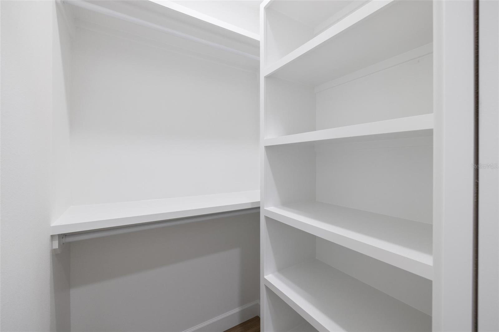 Image 21 of 43 For 1022 Lavina Street