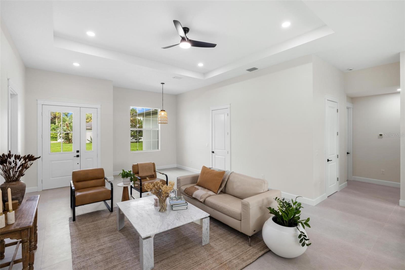 Image 4 of 43 For 1022 Lavina Street