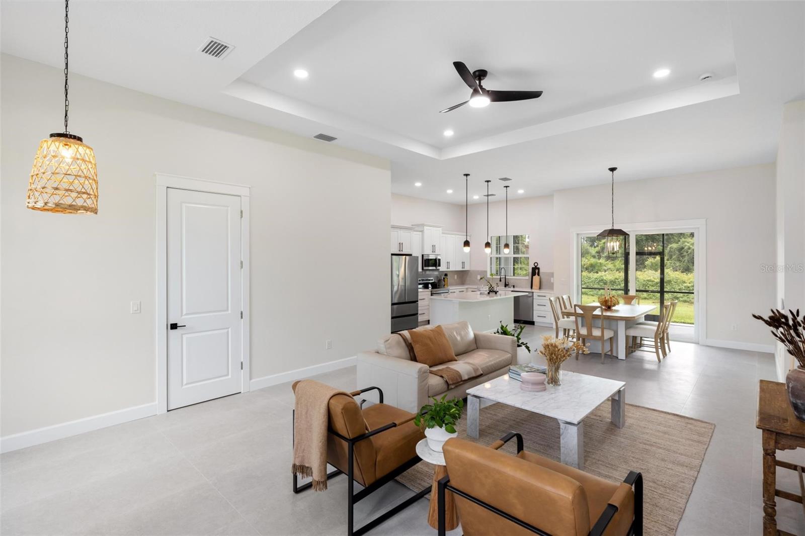 Image 5 of 43 For 1022 Lavina Street