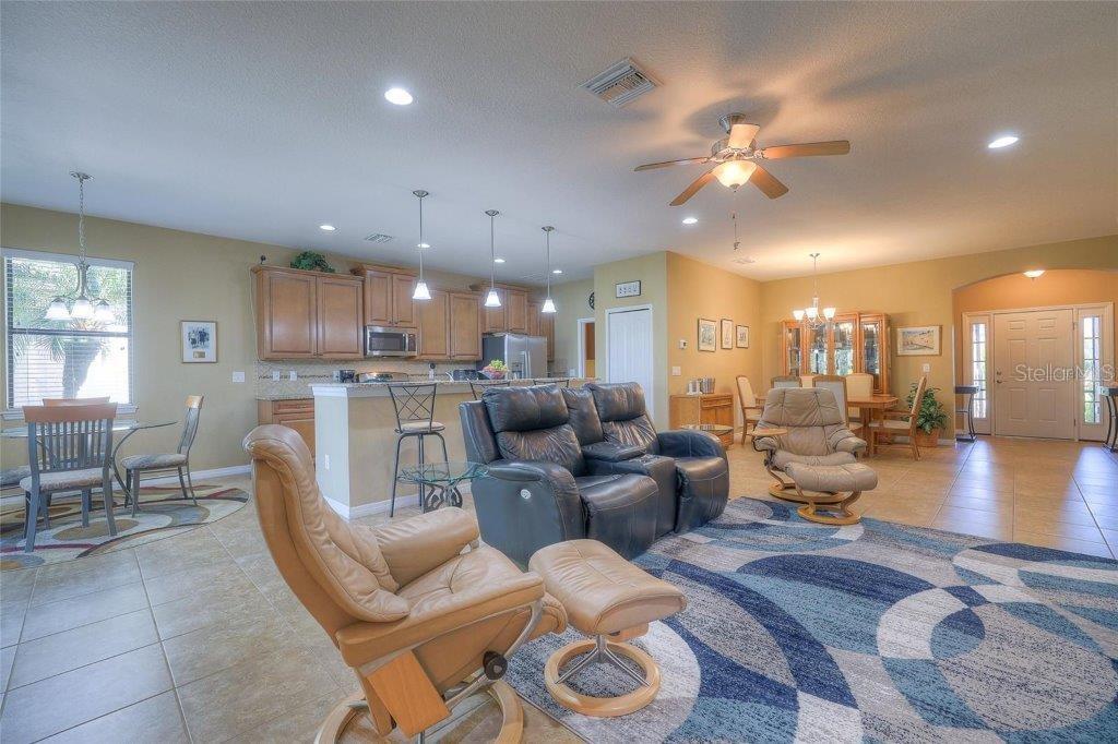 Image 22 of 56 For 8168 36th Street E