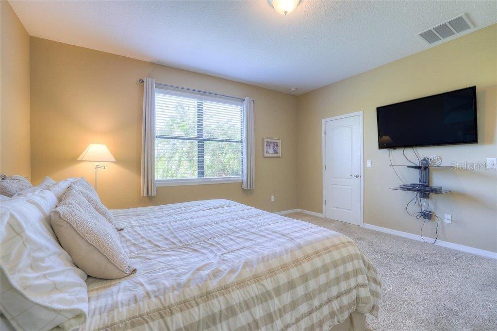 Image 24 of 56 For 8168 36th Street E