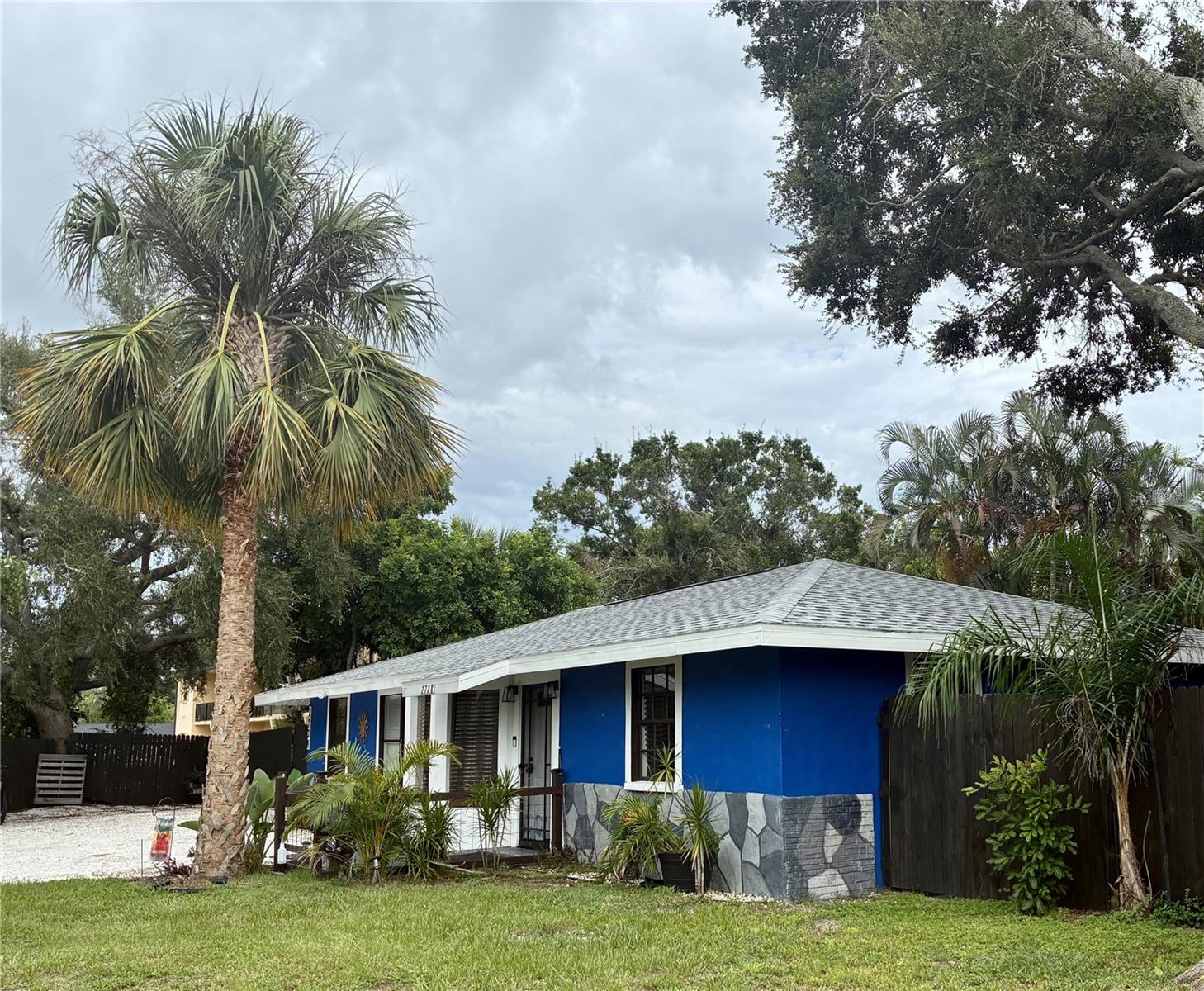 Image 32 of 35 For 2728 Trinidad Street