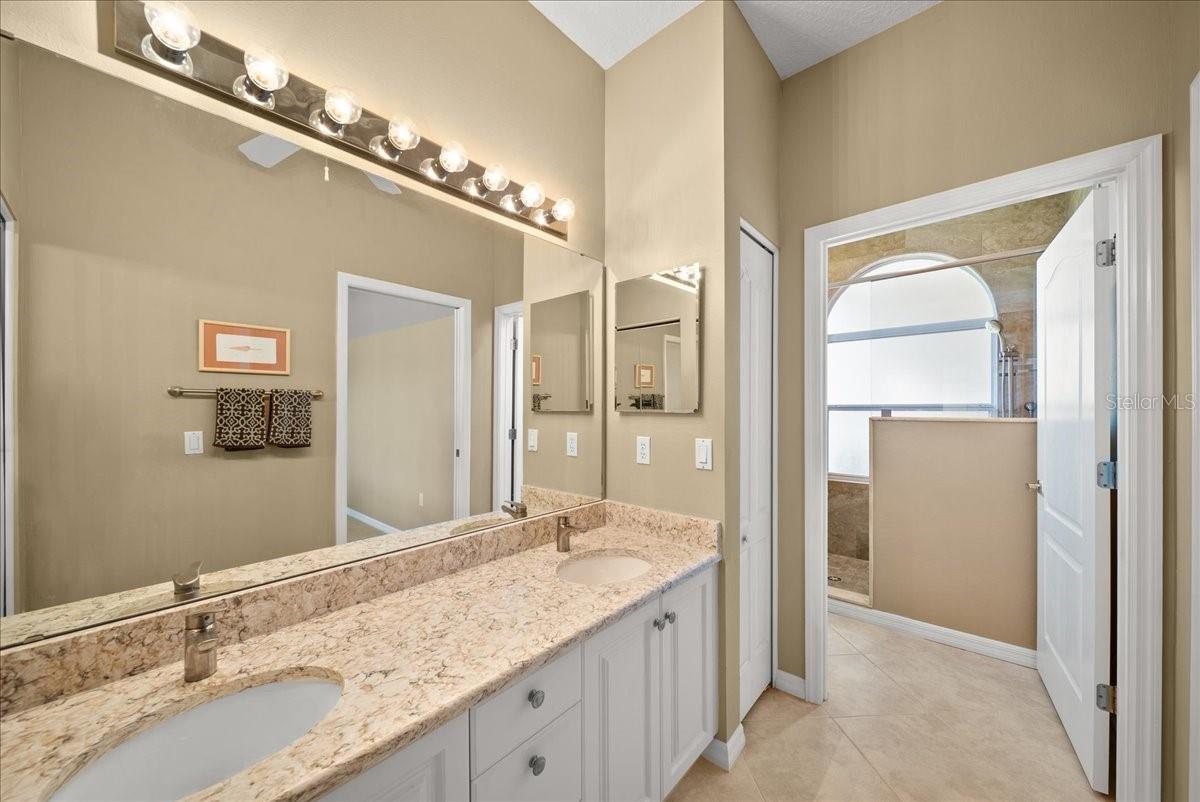 Image 29 of 59 For 5325 Chase Oaks Drive