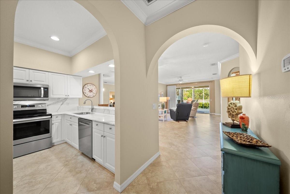 Image 5 of 59 For 5325 Chase Oaks Drive