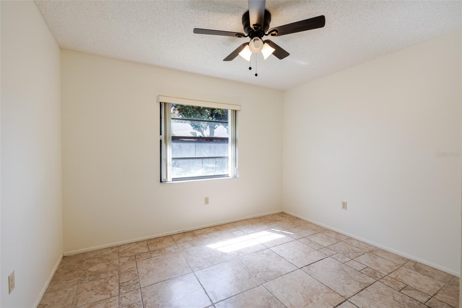 Image 27 of 35 For 5021 Barrington Circle 302