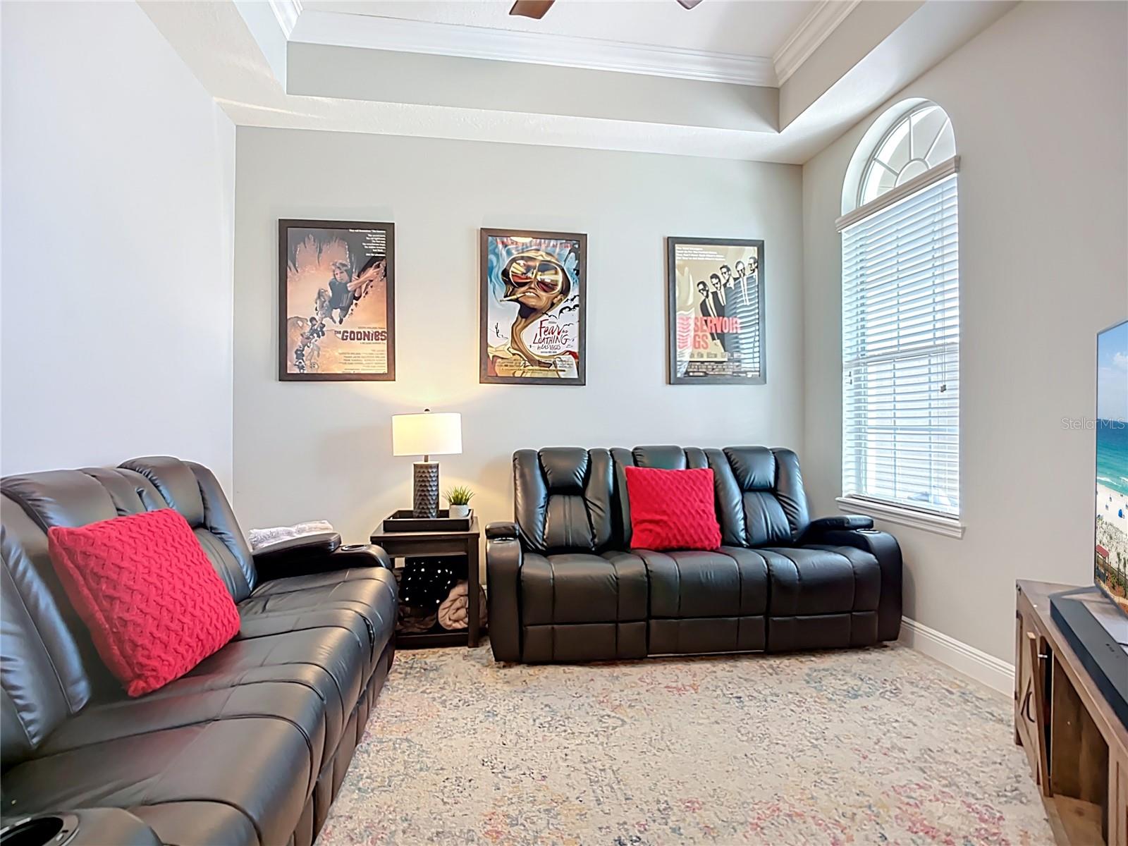 Image 11 of 82 For 314 167th Boulevard Ne