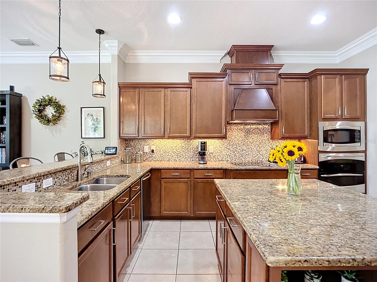Image 20 of 82 For 314 167th Boulevard Ne