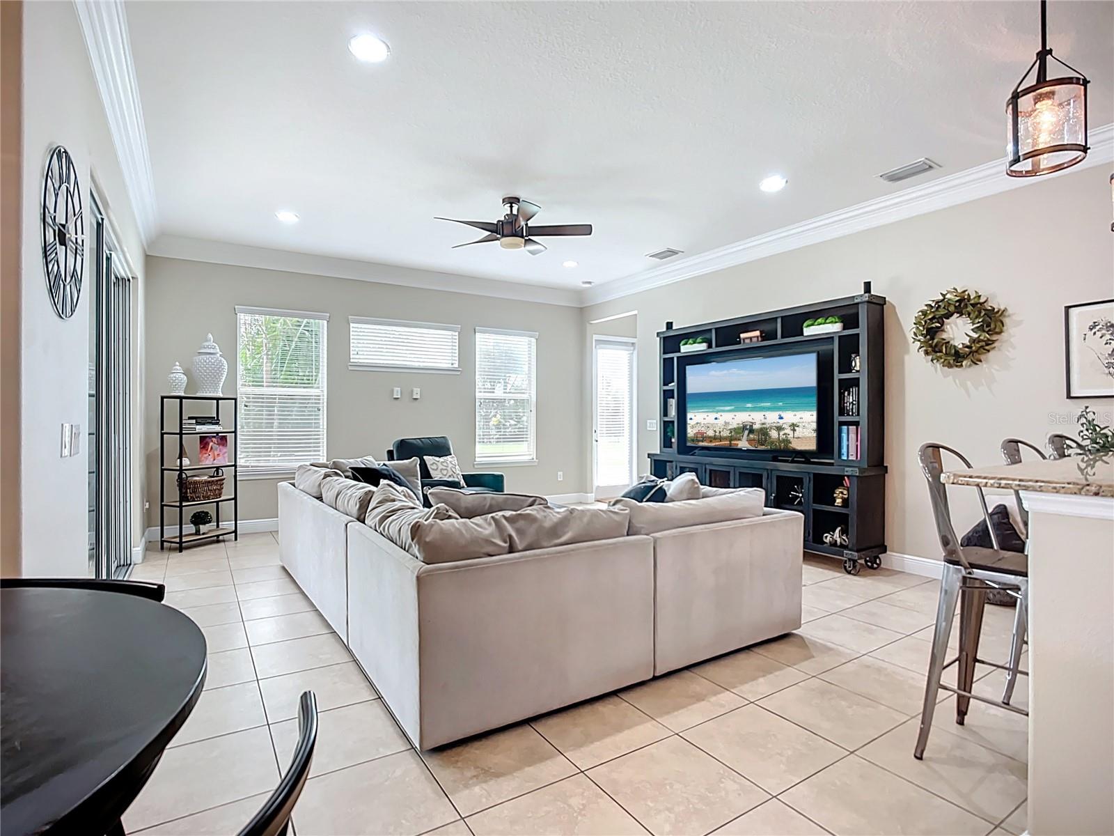 Image 29 of 82 For 314 167th Boulevard Ne