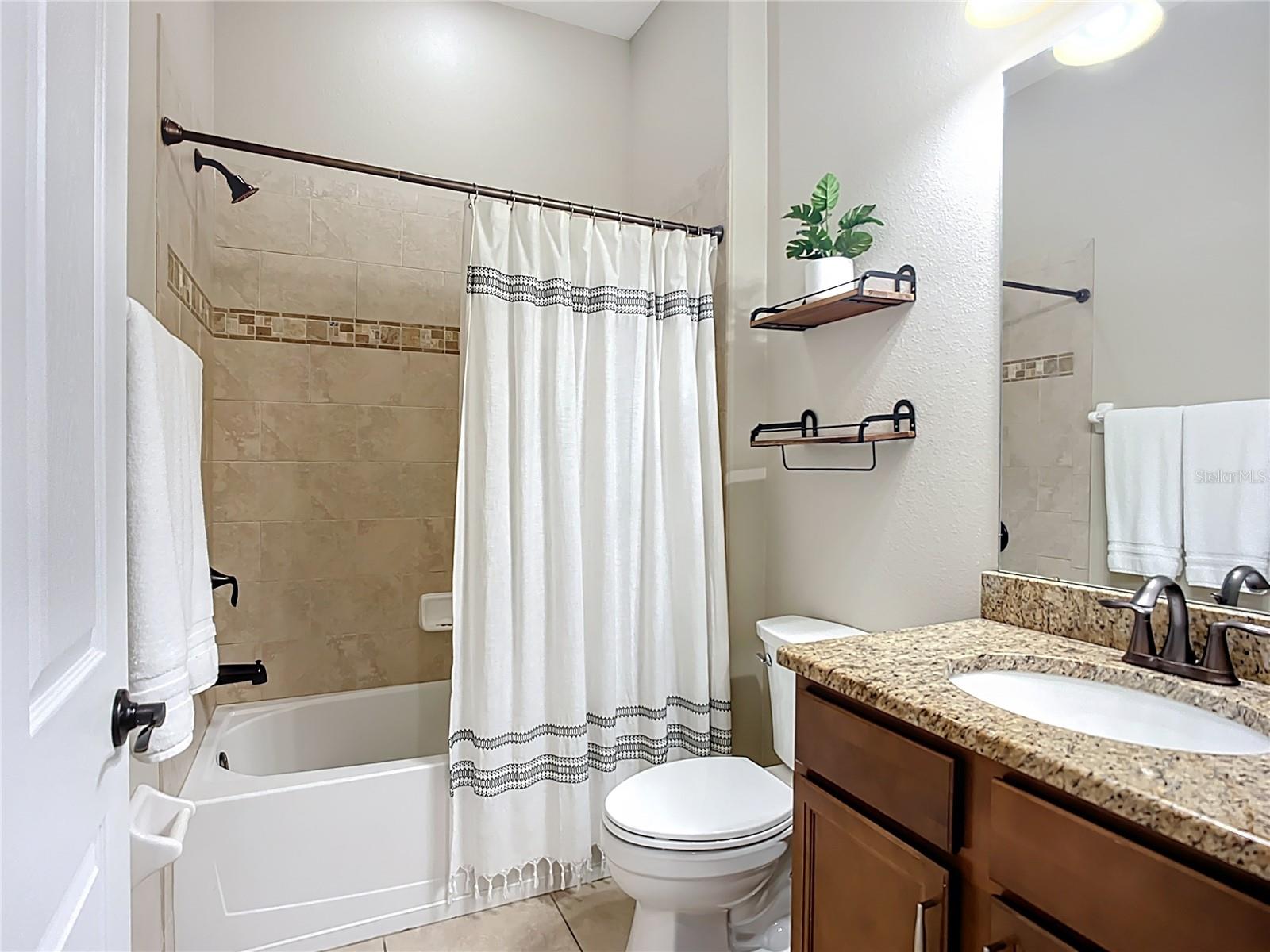 Image 54 of 82 For 314 167th Boulevard Ne