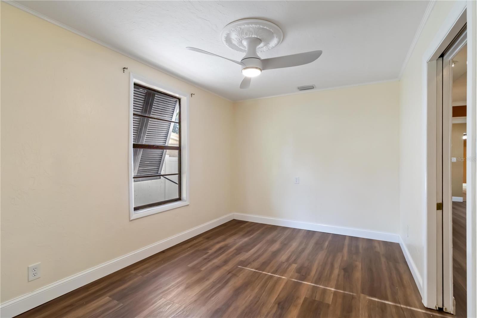 Image 16 of 47 For 2635 Arnold Street
