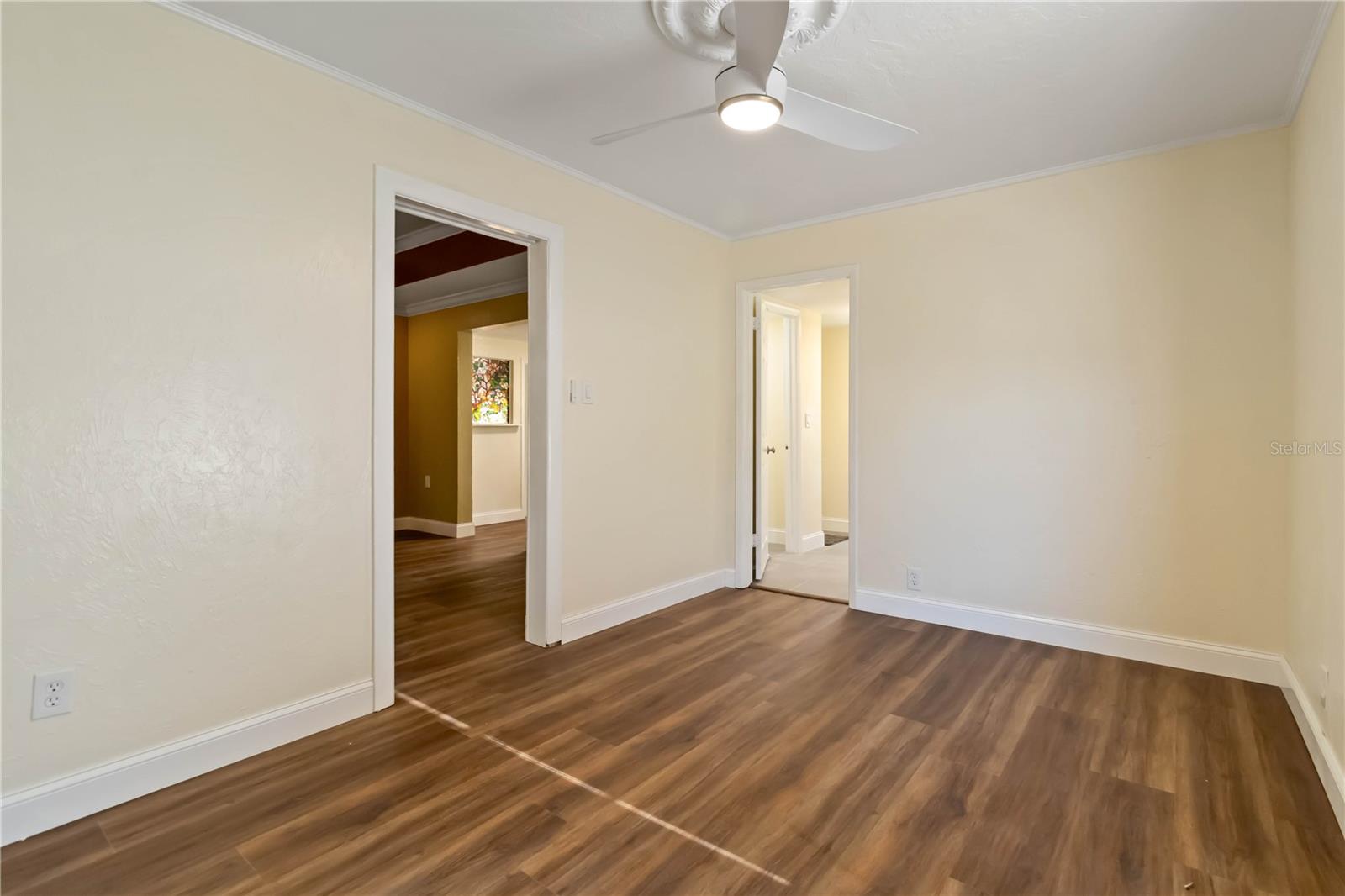 Image 17 of 47 For 2635 Arnold Street
