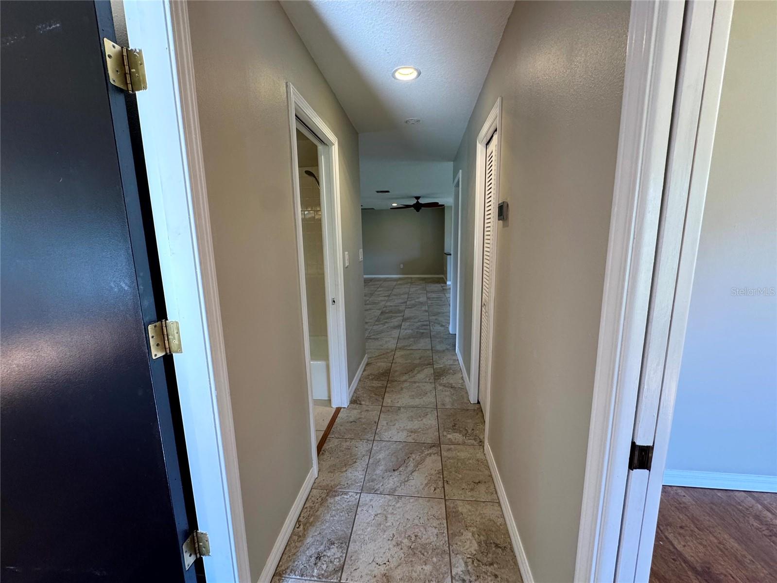 Image 35 of 75 For 5608 43rd Avenue E