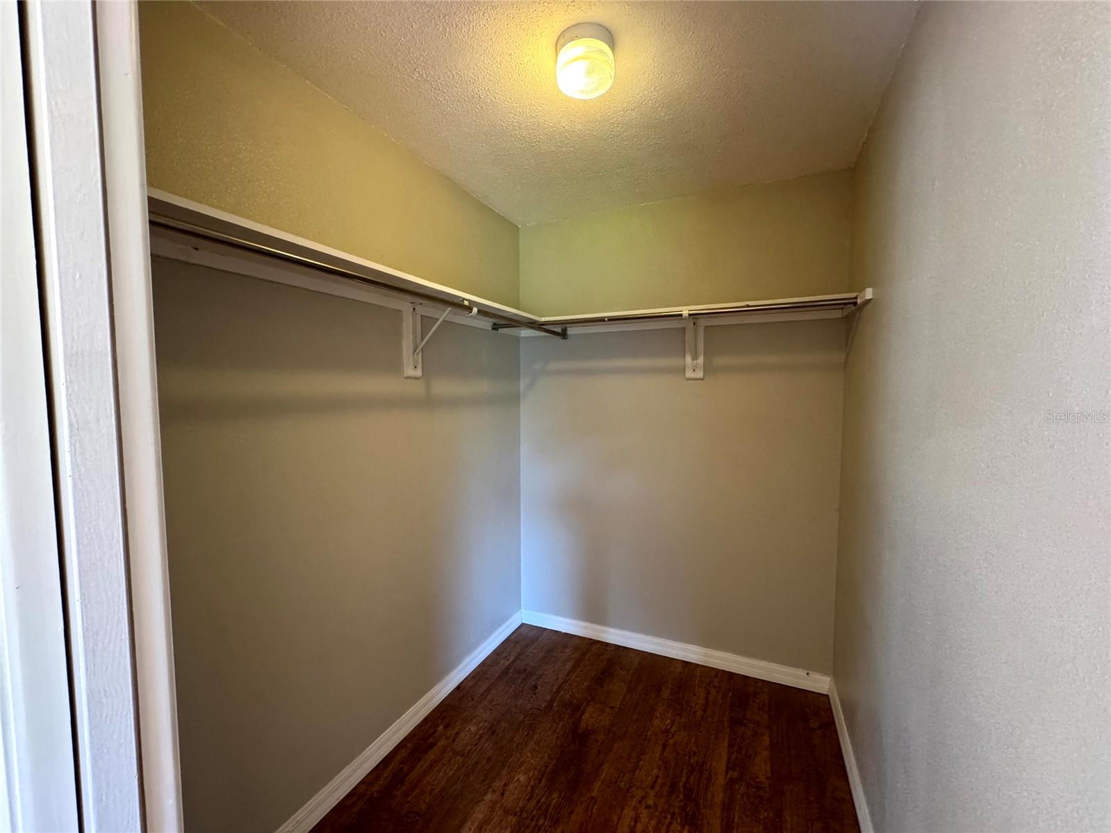 Image 43 of 75 For 5608 43rd Avenue E