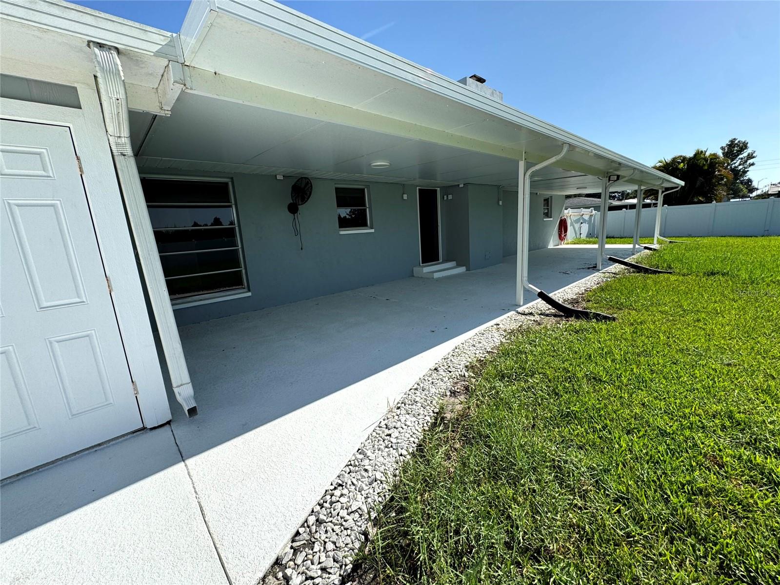 Image 63 of 75 For 5608 43rd Avenue E