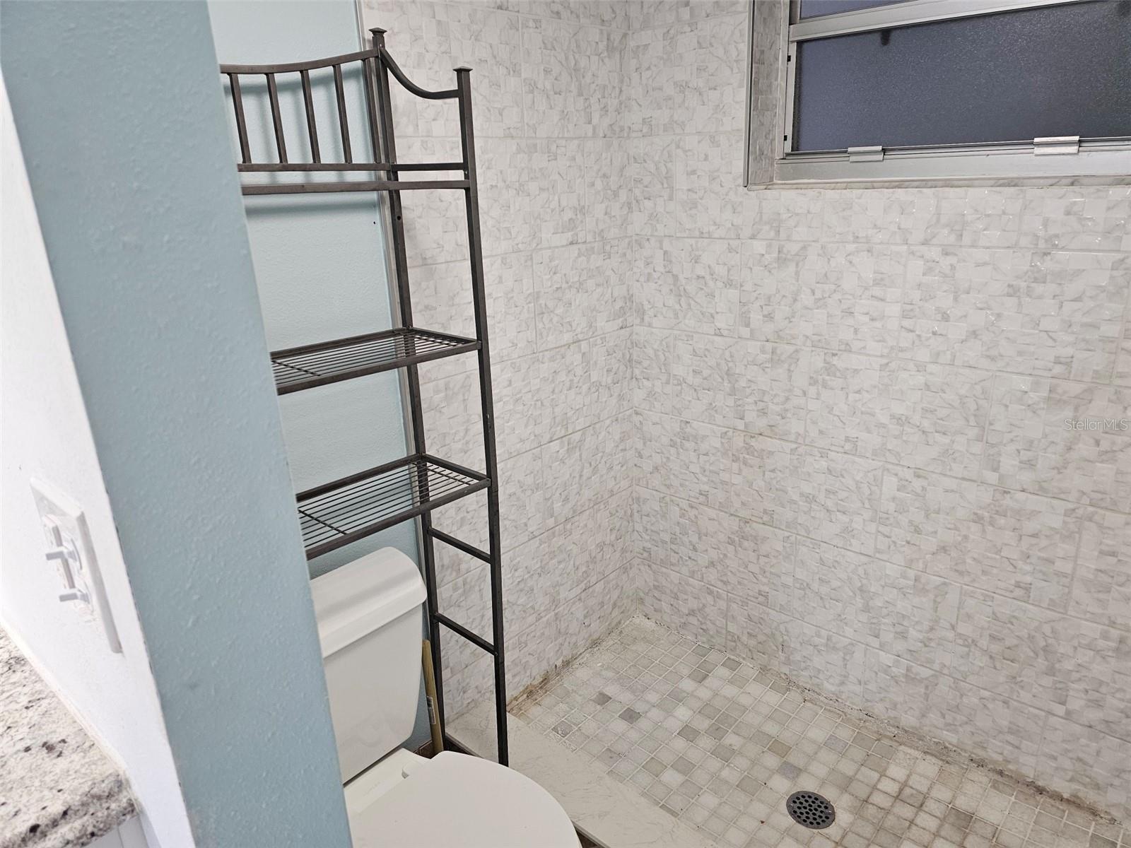 Image 10 of 26 For 5503 Fountain Lake Circle A104