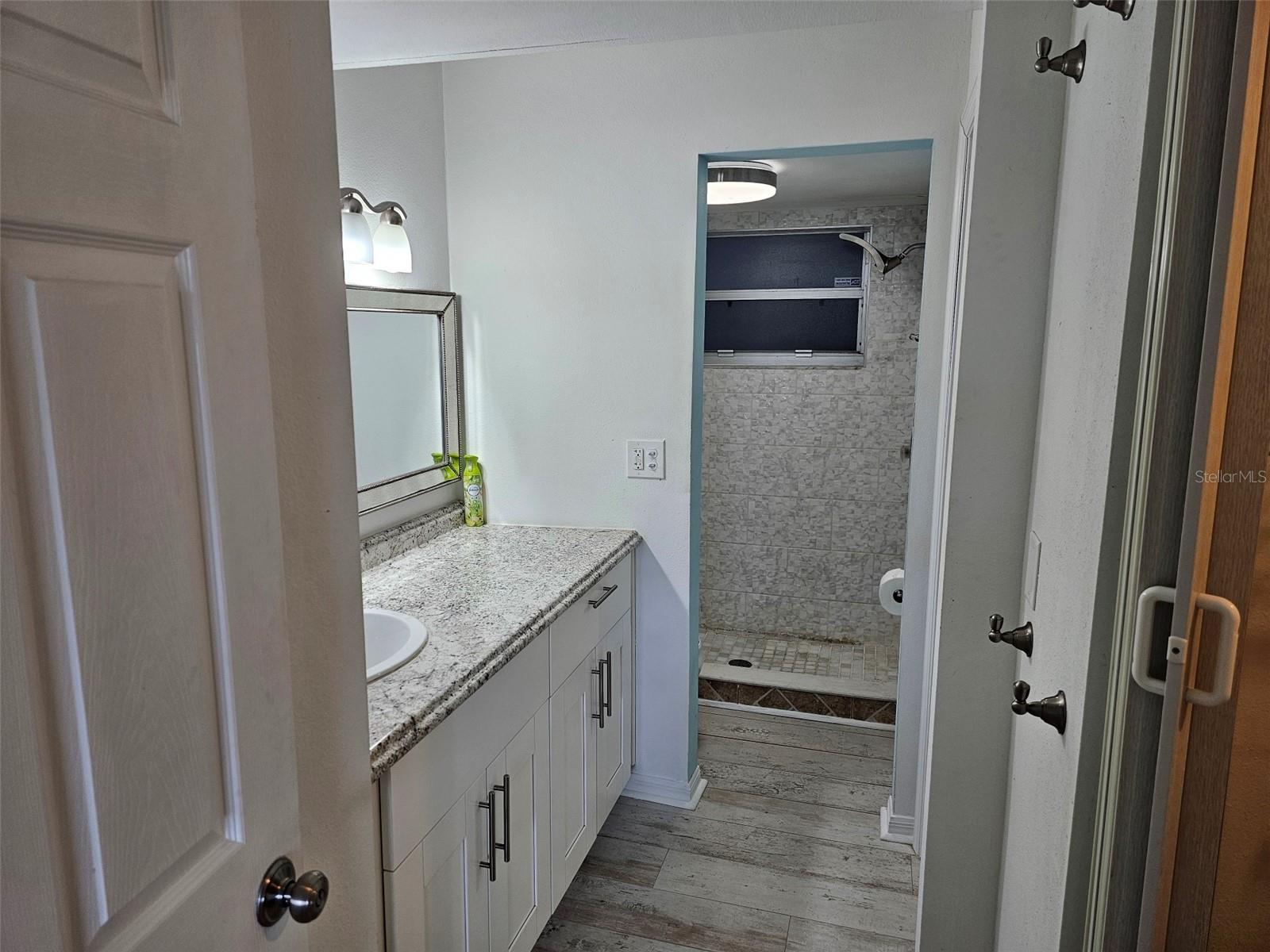 Image 13 of 26 For 5503 Fountain Lake Circle A104