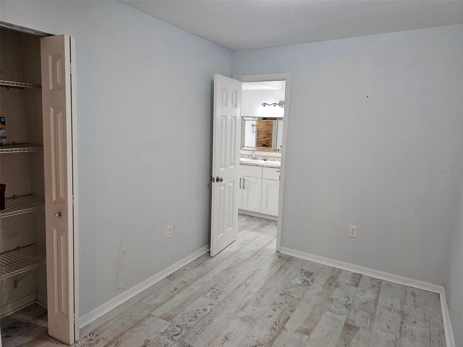 Image 16 of 26 For 5503 Fountain Lake Circle A104
