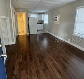Image 7 of 11 For 626 Highland Street N 2
