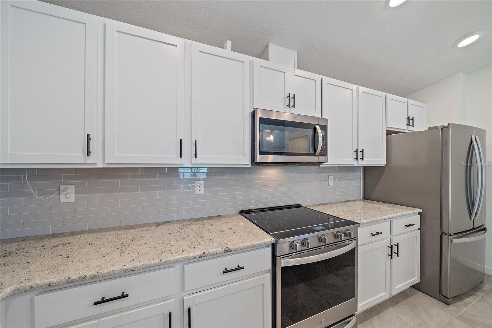 Image 6 of 29 For 9018 Sandy Bluffs Circle