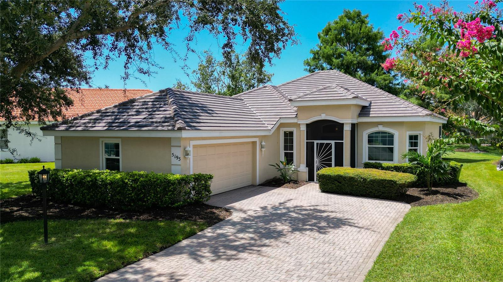Details for 5195 Highbury Circle, SARASOTA, FL 34238