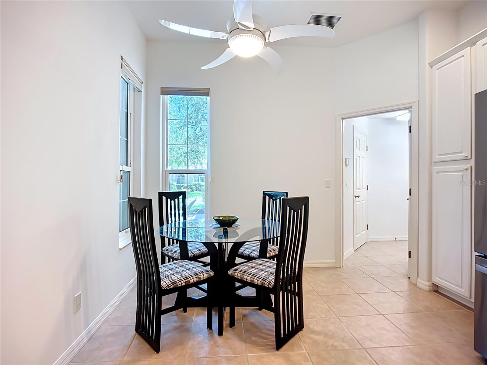 Image 8 of 29 For 5195 Highbury Circle