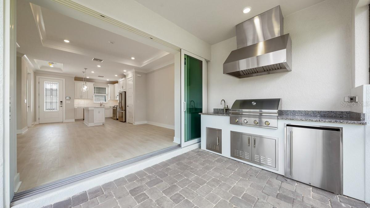 Image 23 of 55 For 4070 Santa Caterina Boulevard 102