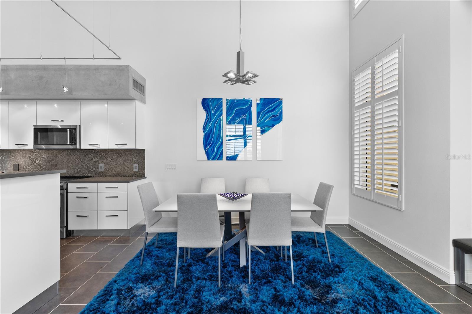 Image 11 of 59 For 800 Tamiami Trail 321a
