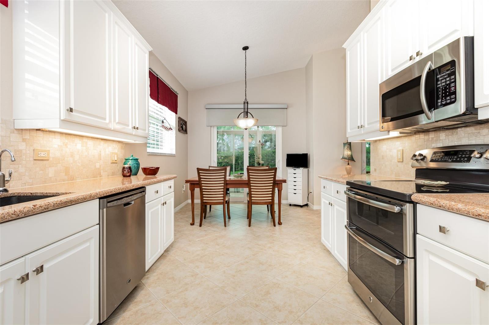 Image 13 of 68 For 4218 65th Place E