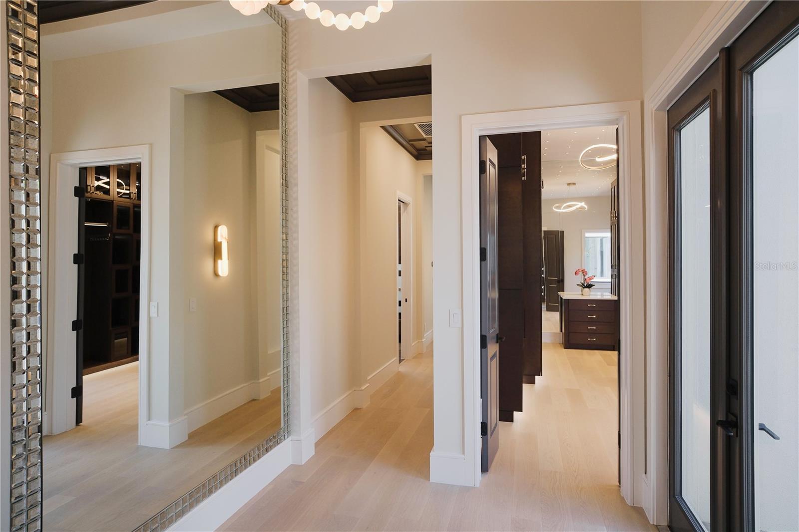 Image 30 of 85 For 14758 Como Circle