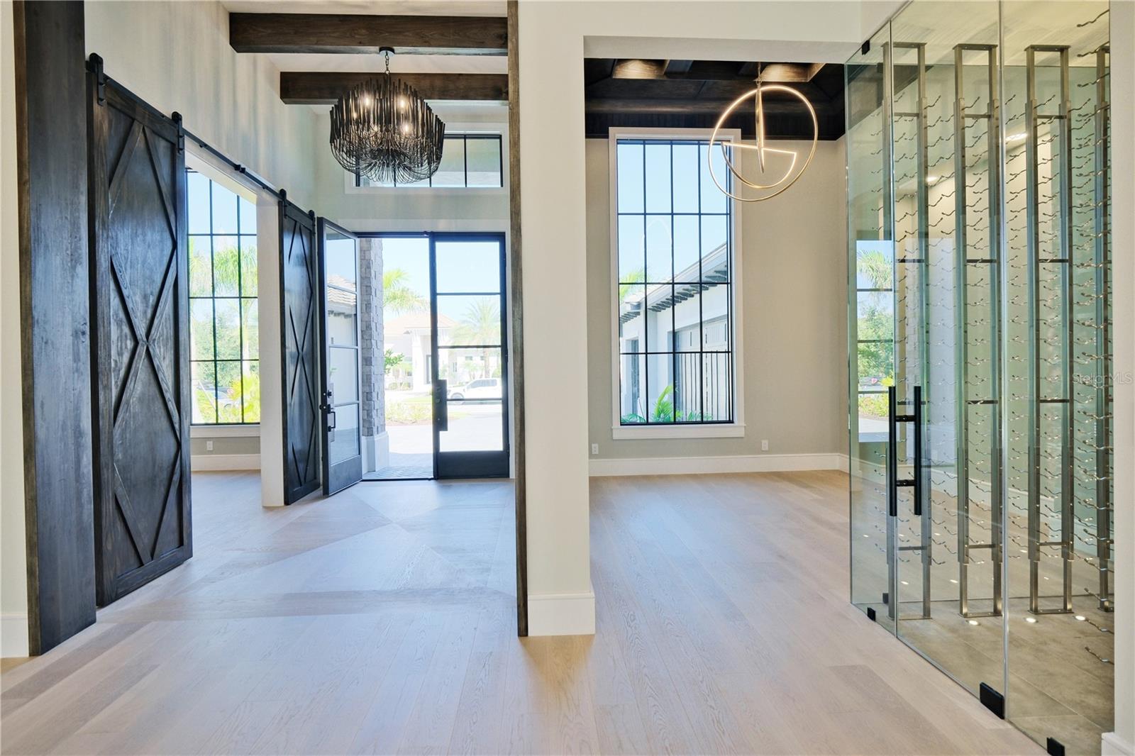 Image 6 of 85 For 14758 Como Circle