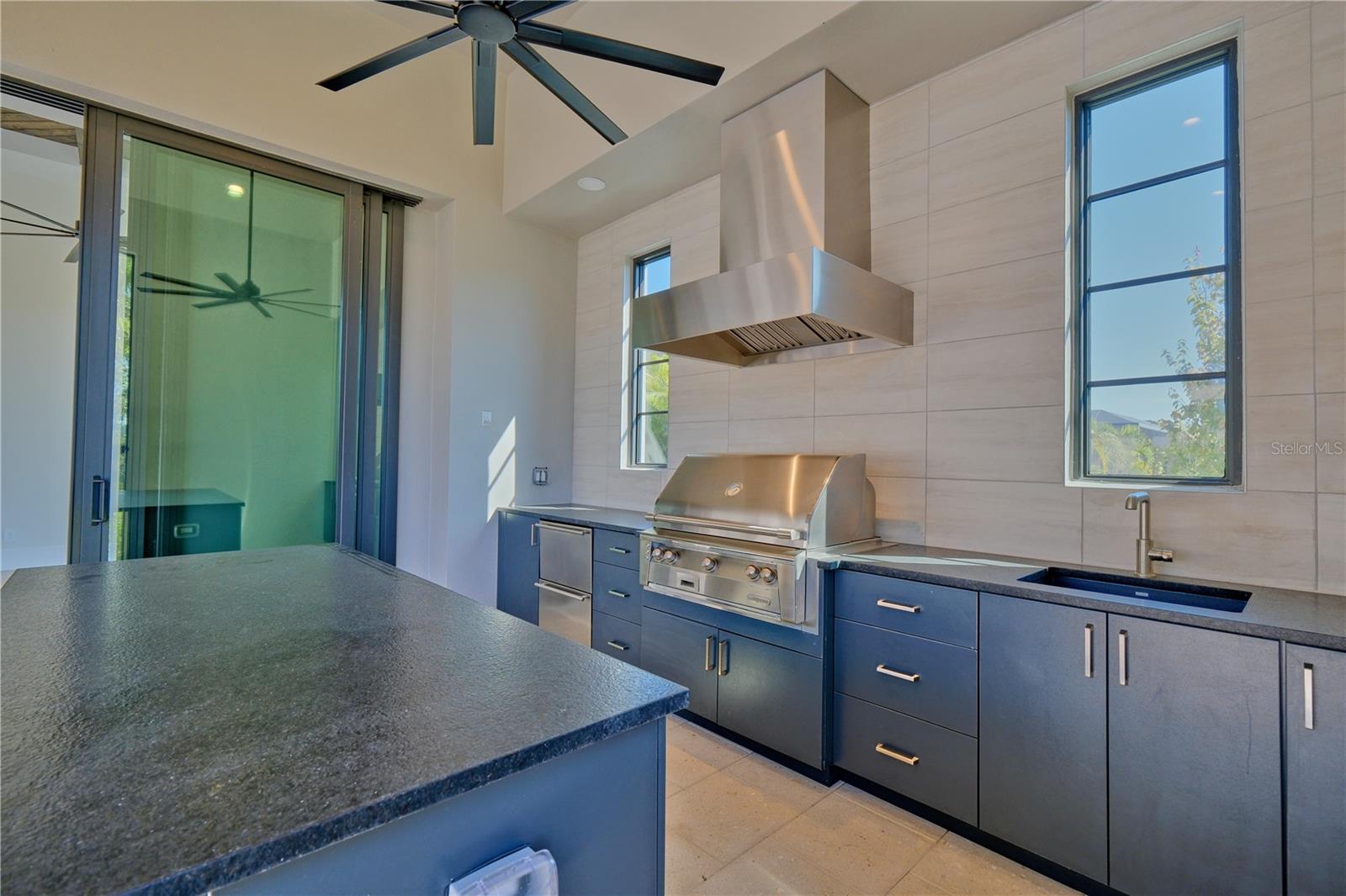Image 67 of 85 For 14758 Como Circle