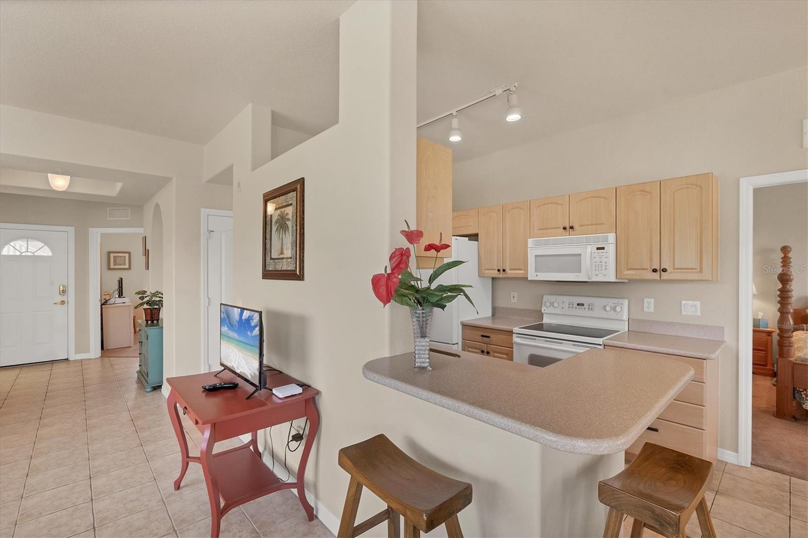 Image 10 of 58 For 4215 Vicenza Drive B1