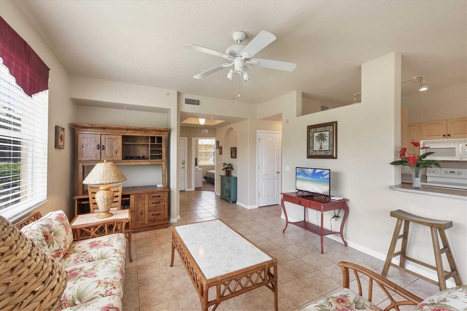 Image 9 of 58 For 4215 Vicenza Drive B1