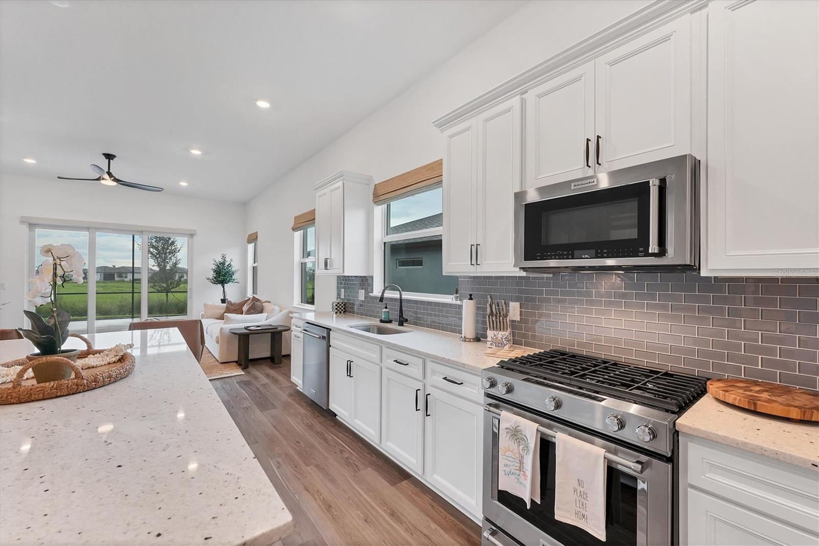 Image 12 of 67 For 10419 Wynward Way