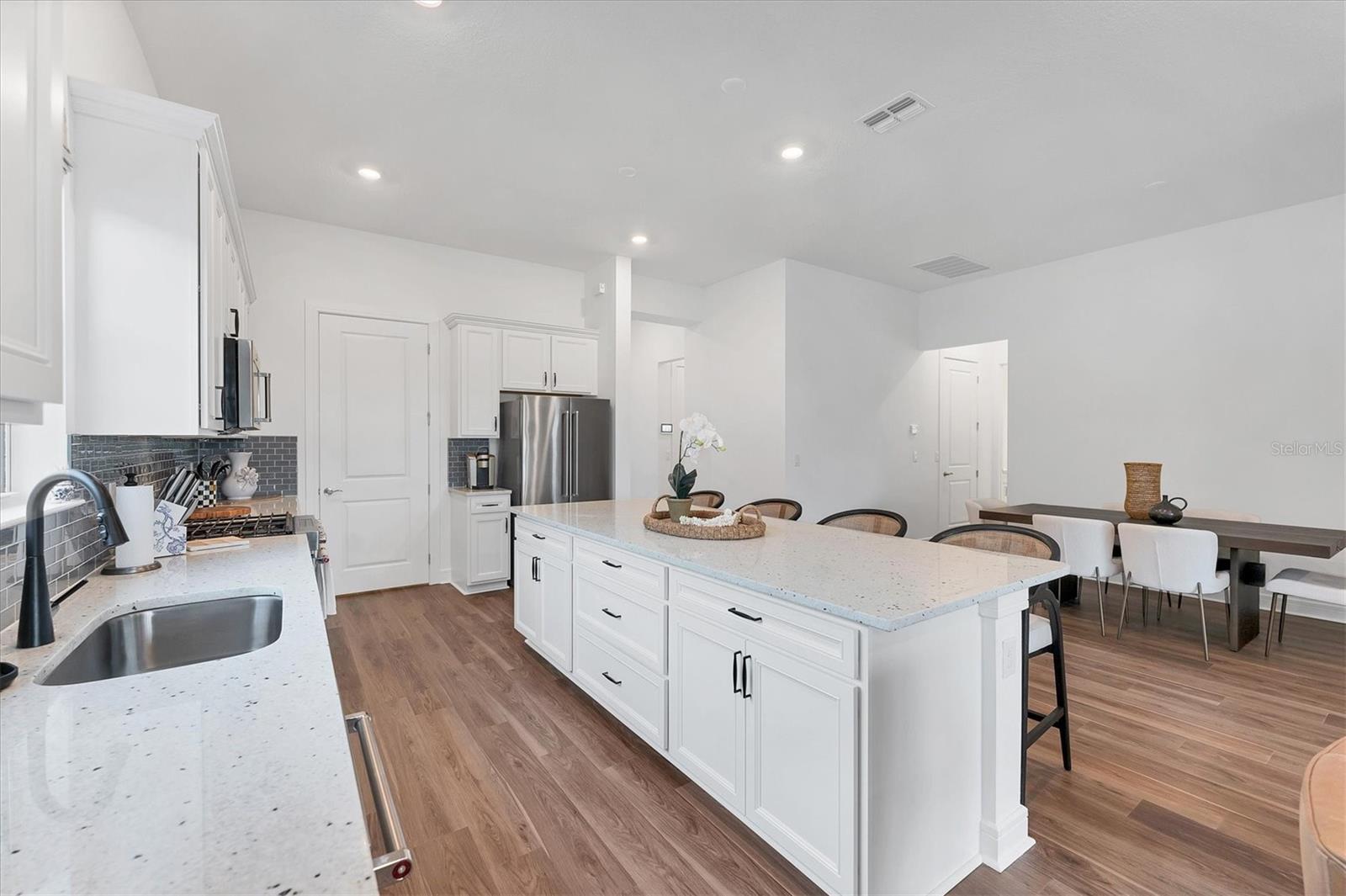 Image 14 of 67 For 10419 Wynward Way
