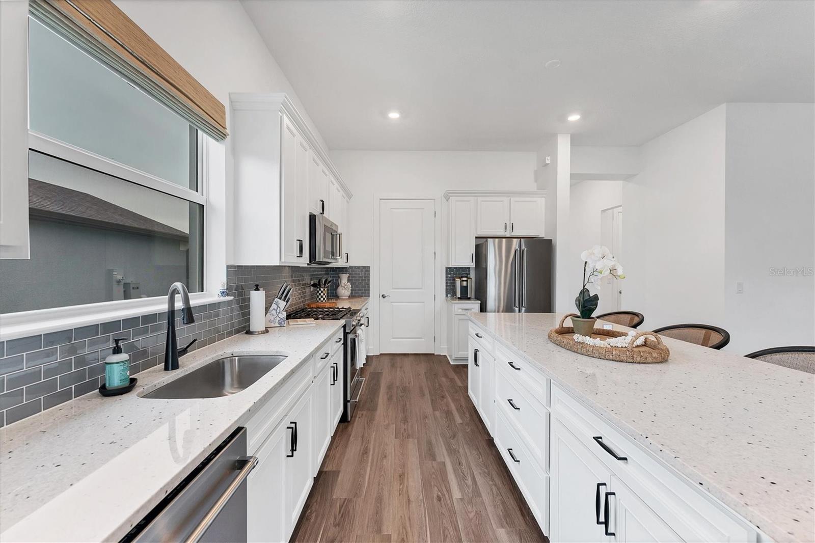 Image 15 of 67 For 10419 Wynward Way